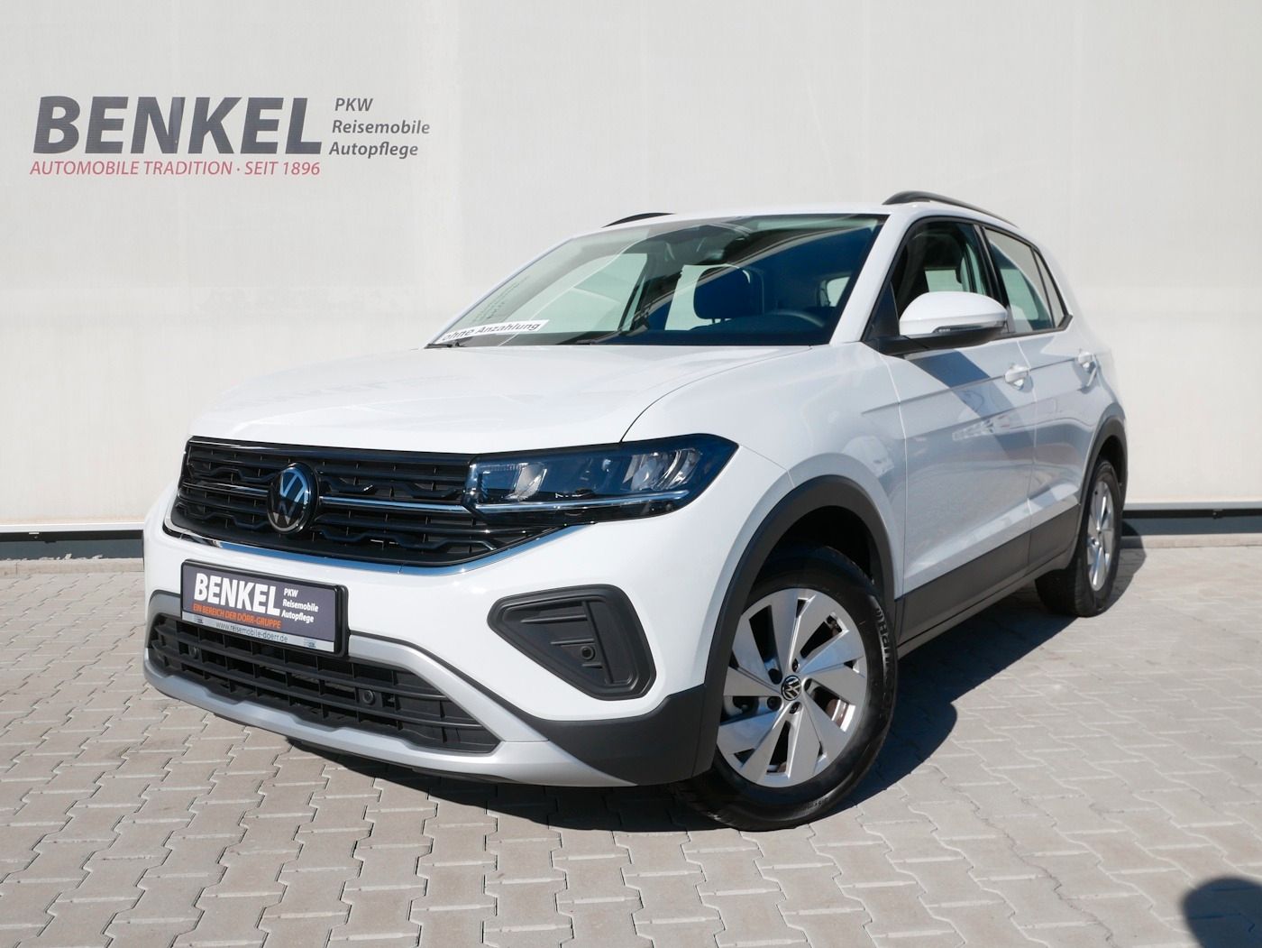 Fahrzeugabbildung Volkswagen T-Cross 1.0 TSI Life NEU31T ACC LED SHZ PDC ALU