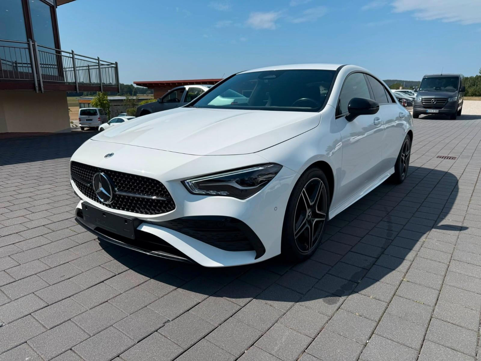 Mercedes-Benz CLA 180d AMG NIGHT BEH LENKRAD KAMERA ABSTANDSTE