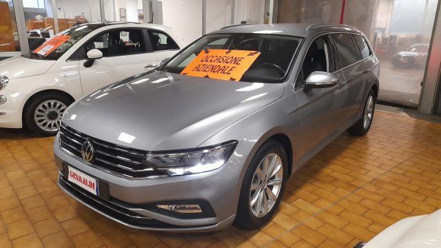 Volkswagen VOLKSWAGEN Passat Variant 1.6 TDI SCR DSG Busine