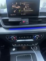 Audi Q5 2.0 TFSI S tronic quattro sport sport - Audi Q5 mit Benzin-Antrieb: Sport