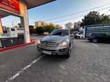 Mercedes-Benz 320  AMG PACKAGE - Mercedes-Benz 320: 5 Türen