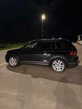 Volkswagen Tiguan 1 Hand - Volkswagen Tiguan mit Diesel-Antrieb: Limousine, Automatik