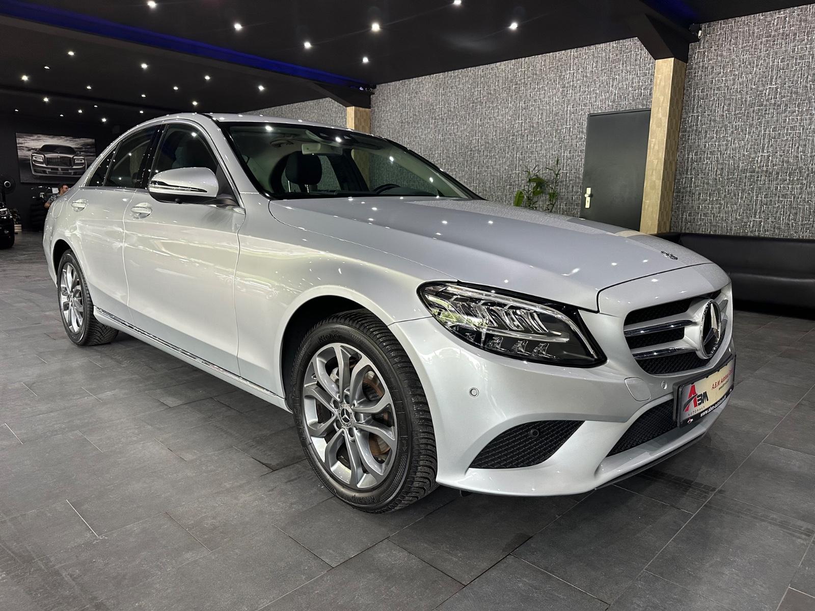 Mercedes-Benz C 220d Limous 4Matic /Head-Up /Distronic /MEMORY