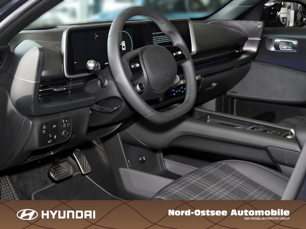 Fahrzeugabbildung Hyundai IONIQ 6 First Edition Elektro 4WD NAVI KAMERA