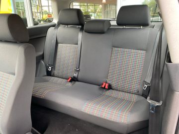Bild 14 VW Polo IV 1,2 *TRENDLINE*KLIMA*LEDER*HECKSHZ*