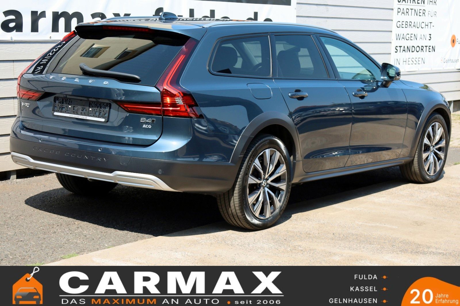 Fahrzeugabbildung Volvo V90 CC Ultimate AWD PanDach,HUD,ACC,Harman/K,AHK