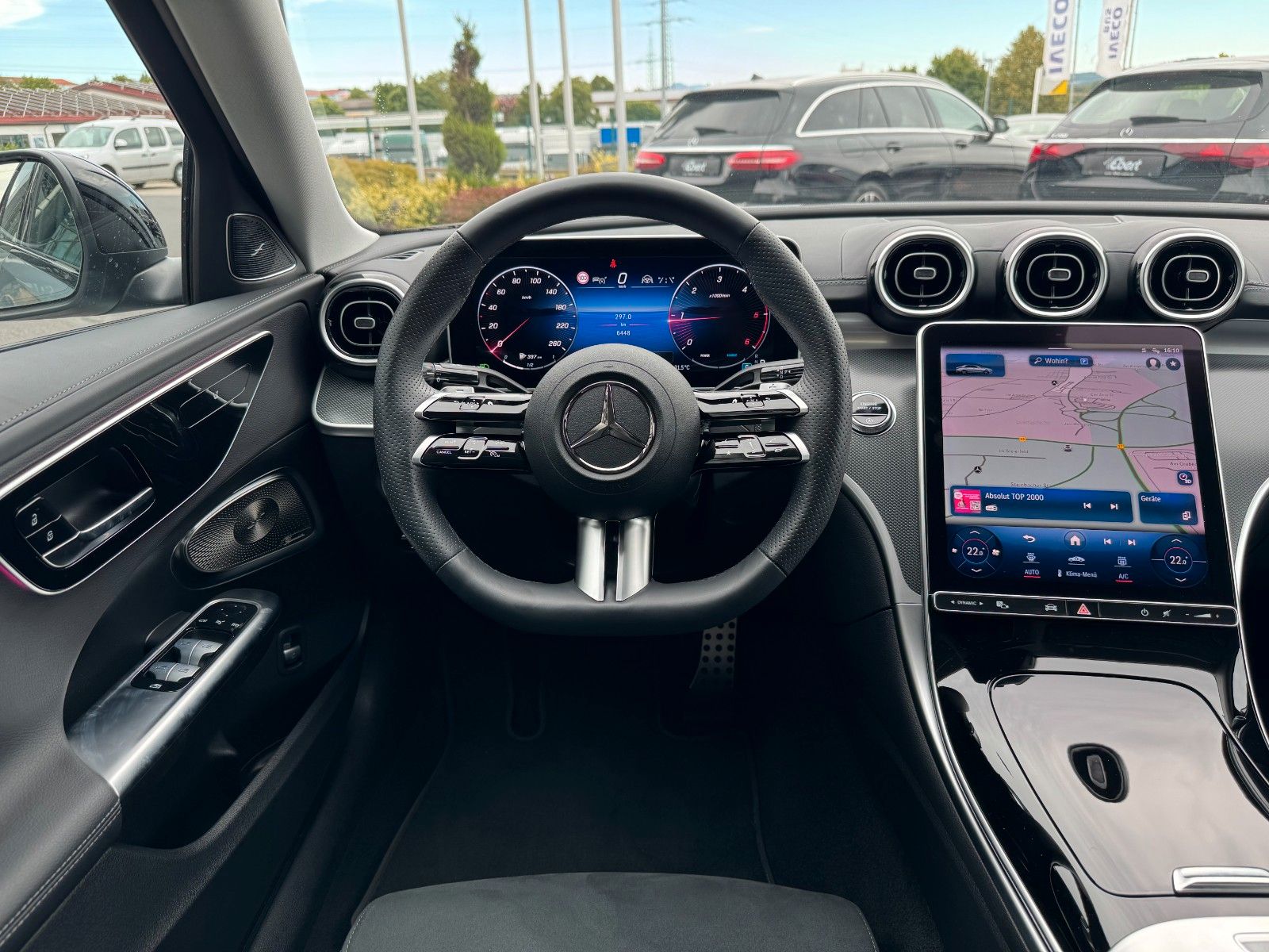 Fahrzeugabbildung Mercedes-Benz C 220 d AMG Distr+Burm+S-Dach+Ambiente