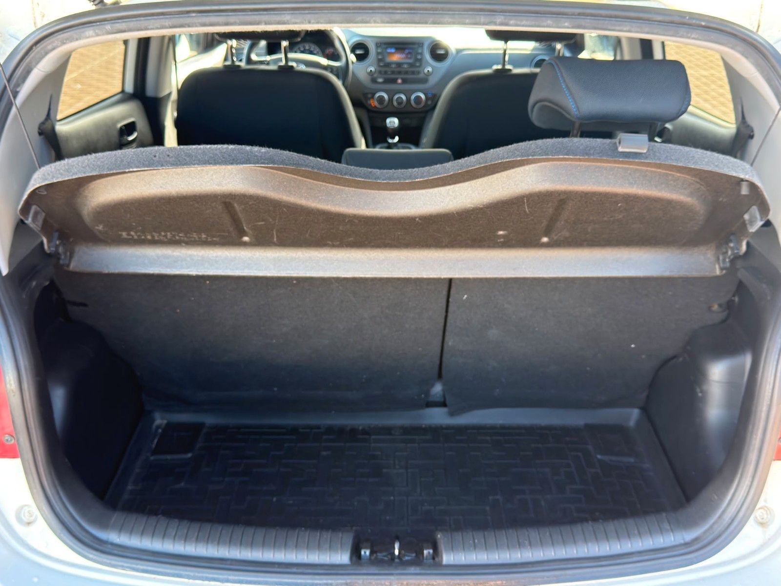 Fahrzeugabbildung Hyundai i10 1.0 Passion *Klima*Allwetter*Isofix*USB*AUX*