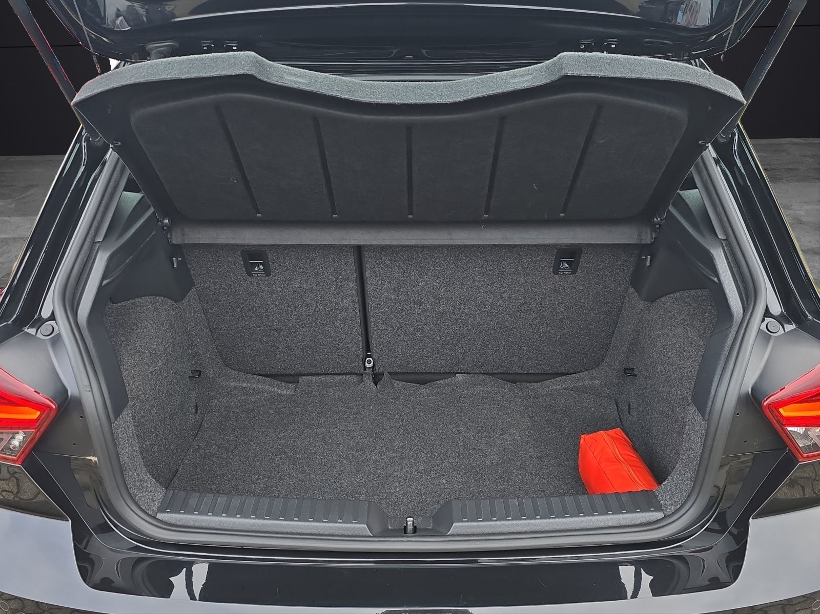 Fahrzeugabbildung SEAT Ibiza FR Beats 1.0 TSI KAMERA ACC NAVI