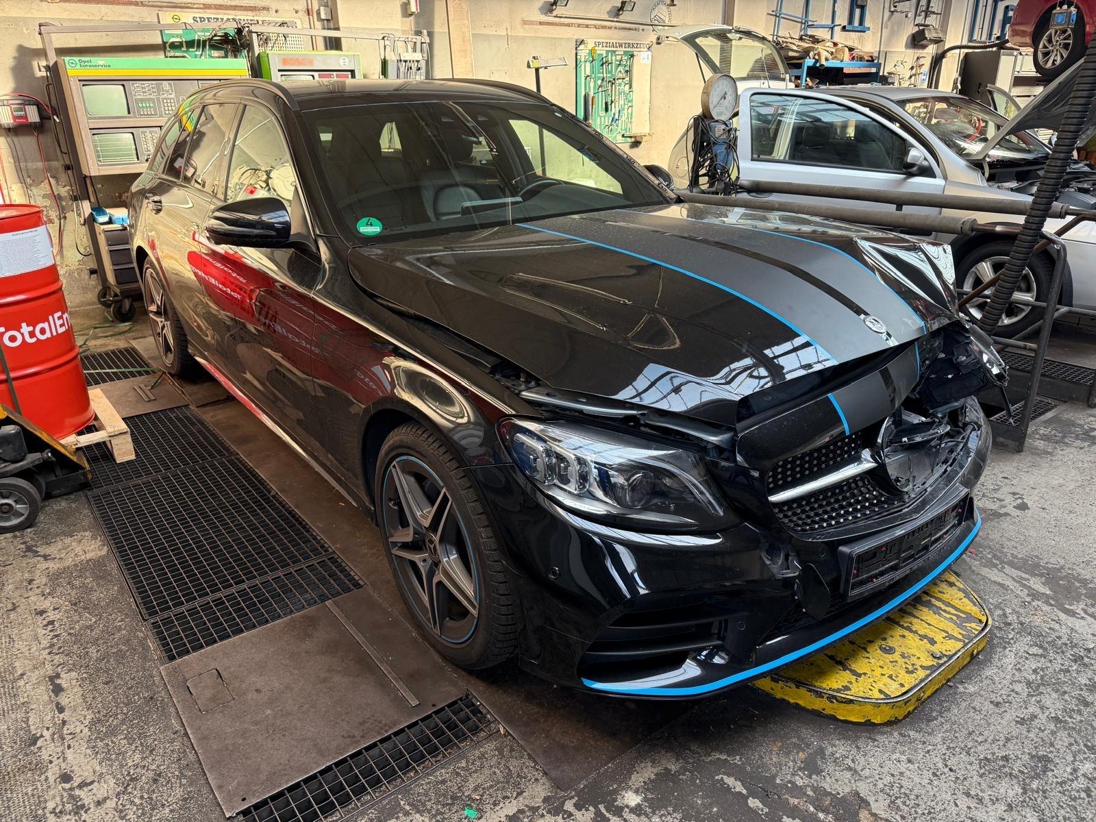 Mercedes-Benz C 200 C T-Modell C 200 T 4Matic