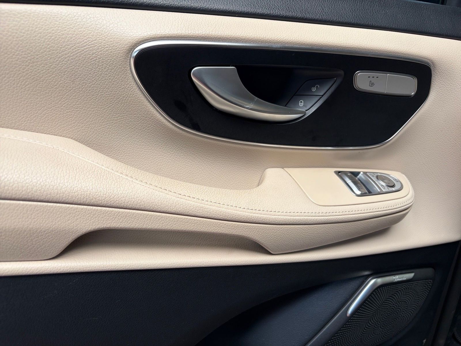 Mercedes-Benz V 250 d 4Matic lang Avantgarde Aut foto 13