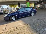 Opel Vectra 2.2i - gebrauchte Opel Vectra aus dem Jahr 2006