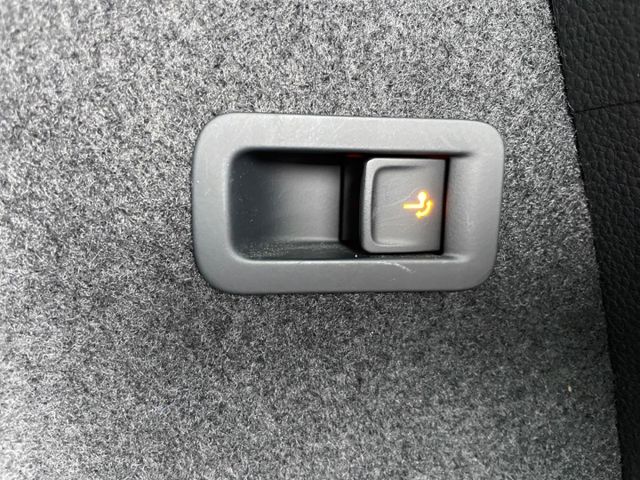 Karoq Sportline 4x4 2.0 TDI AHK Navi PDC