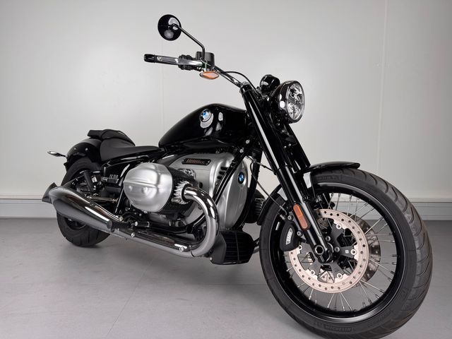 BMW R18 *NEUWERTIGER ZUSTAND *BLACKSTORM