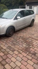 Ford Focus DA3 TÜV NEU 1,6 Turbo abgemelde... - Ford Focus DA3 mit Diesel-Antrieb
