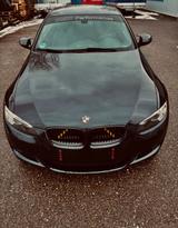 BMW 335i E92 xDrive - BMW 335 aus 2009: Coupe, 335i