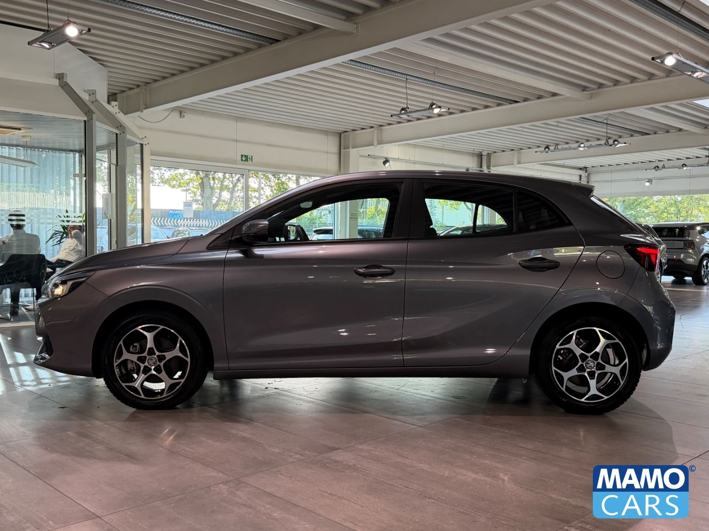 MG3 1.5 Hybrid+ 143kW Comfort ACC/CAM/DAB imagem 3