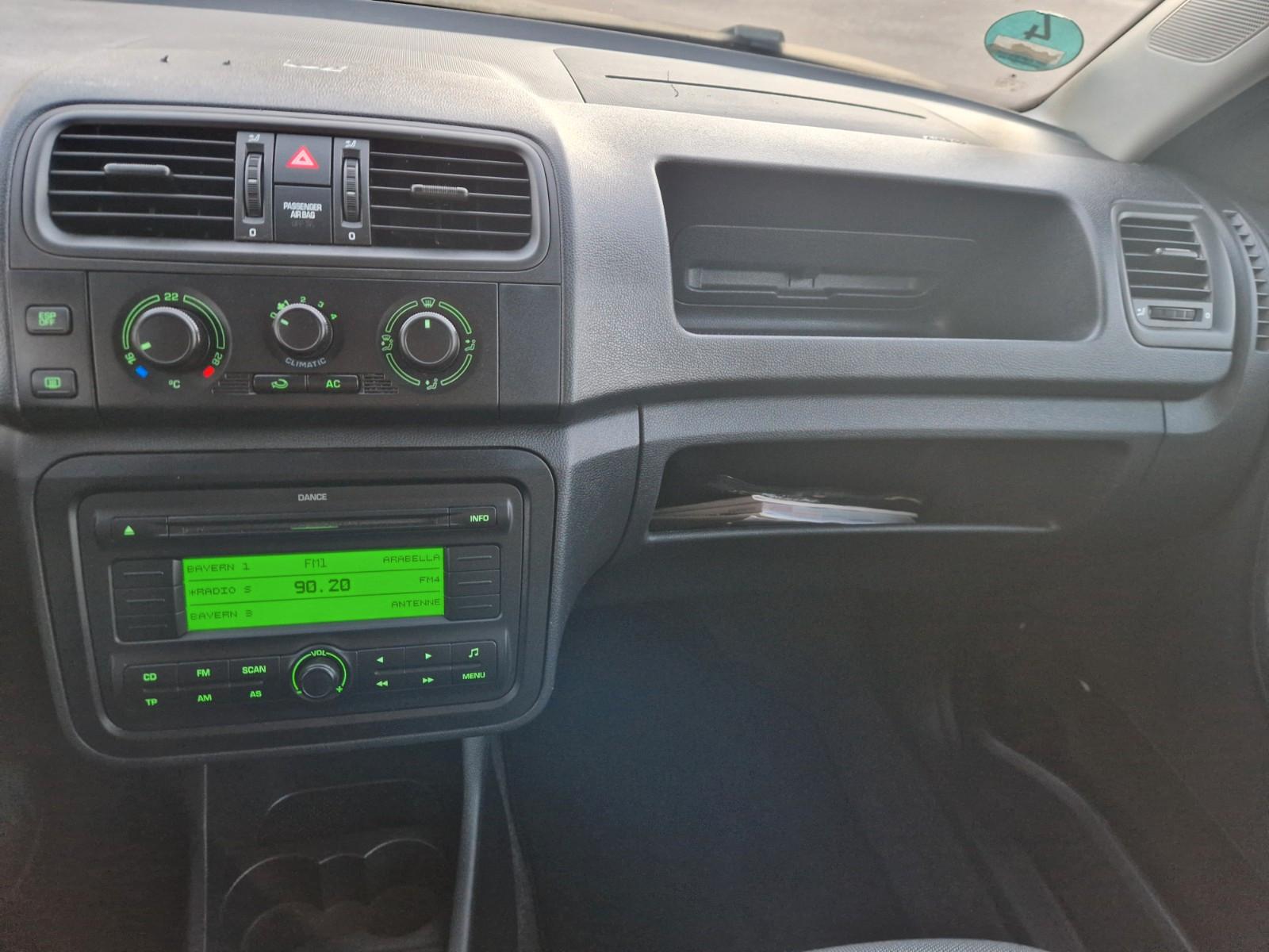 Skoda Fabia 2010 — photo 12