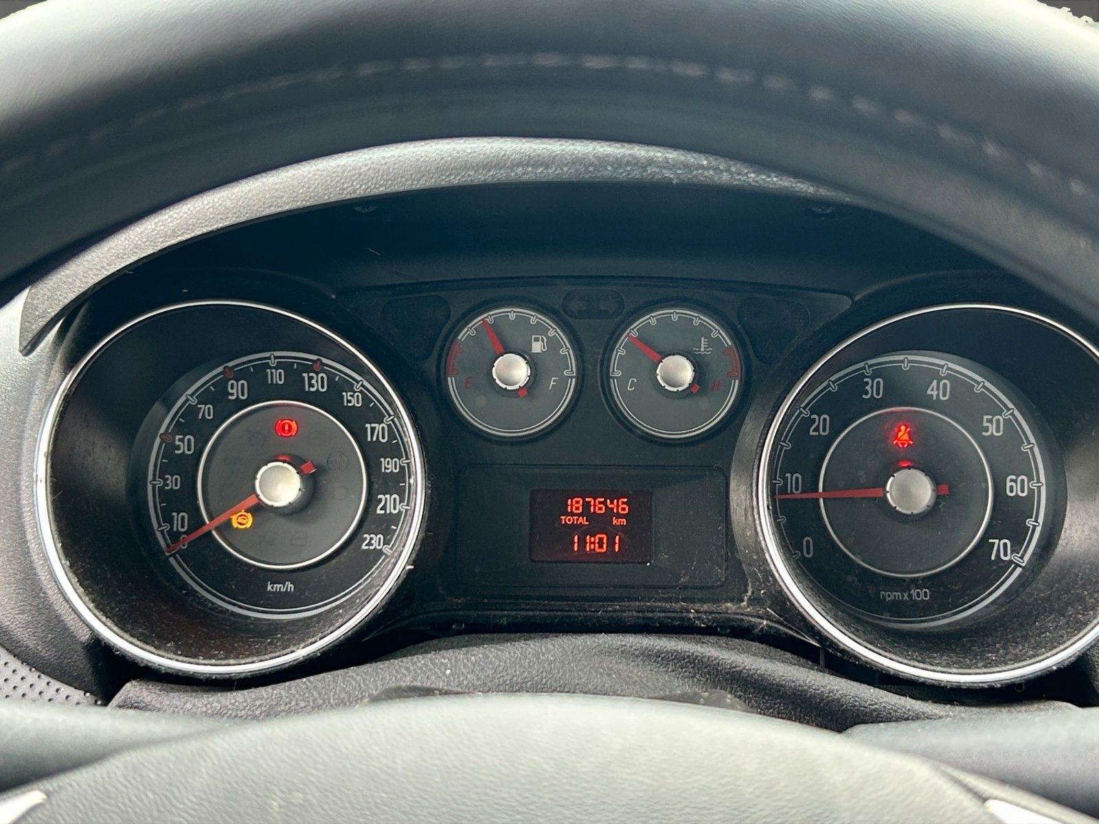 Fahrzeugabbildung Fiat Punto Evo Dynamic Klima  Zahnrimmen neu/
