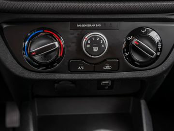 Hyundai i10 1.0 Edition 30 Spurhalteassistent Sitzhzg.