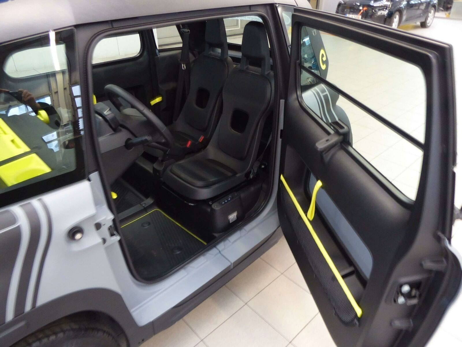 Fahrzeugabbildung Opel Rocks-e Rocks-e TeKno Vorführwagen