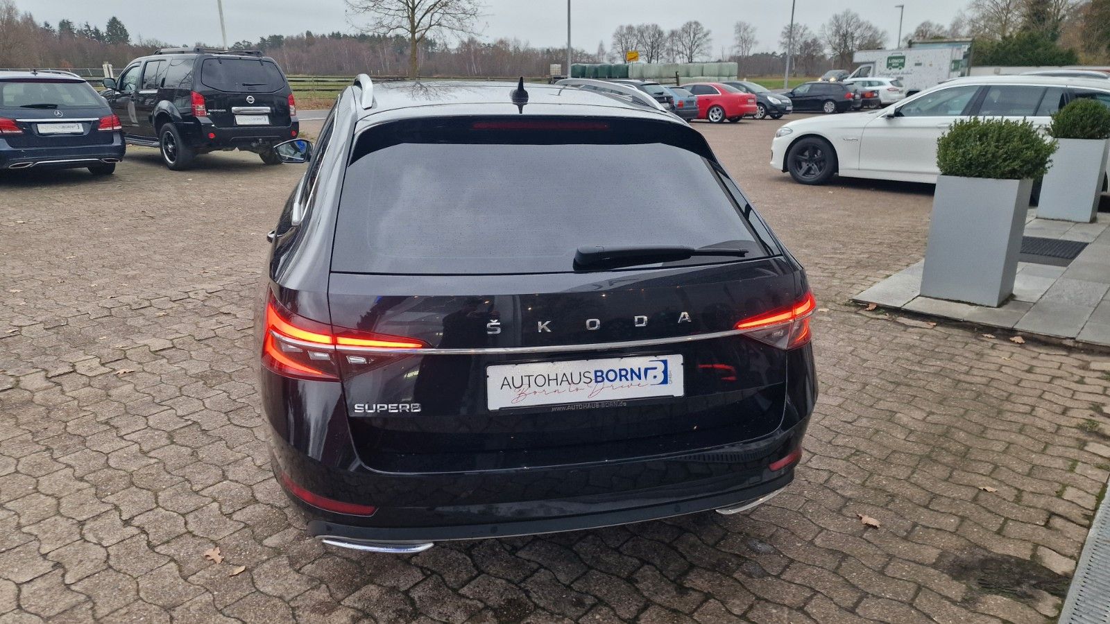Skoda Superb Combi L&K AHK PANORAMA foto 15