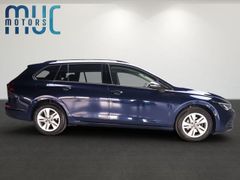 VW Golf Variant eTSI Life AHK LED ACC Volldig.