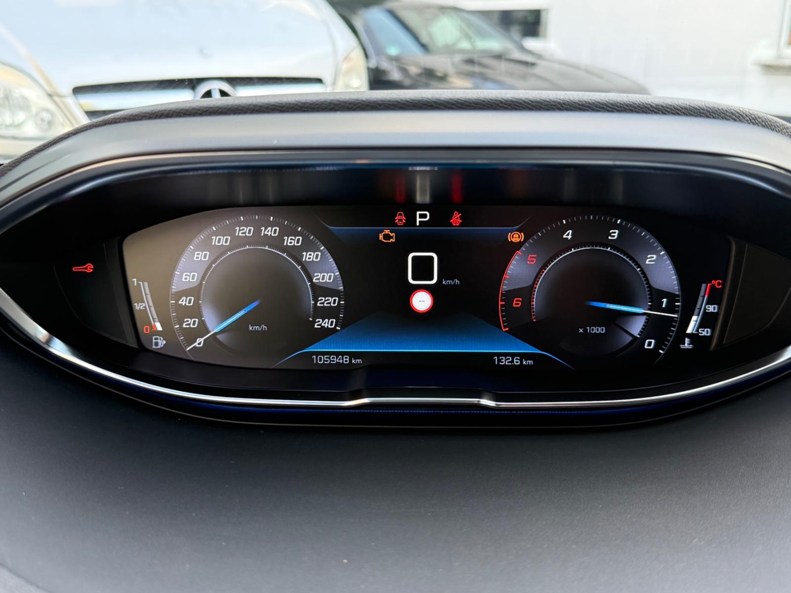 Peugeot 3008 1.5 BlueHDi Allure/GT-Line/DAB/Navi/360°/LM