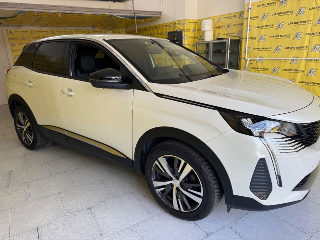 Peugeot 3008 BlueHDi 130 S&S EAT8 Allure Pack imagem 3