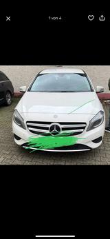Mercedes-Benz A 180 BlueEFFICIENCY Style Edition Style Edition - Mercedes-Benz A-Klasse: Style Edition