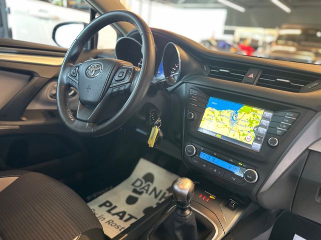 Toyota Avensis Kombi Edition