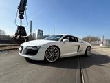 Audi R8 4.2 FSI V8 - H&R, Scheckheft, B&O, 20 Zoll LM - Audi R8: Sportwagen