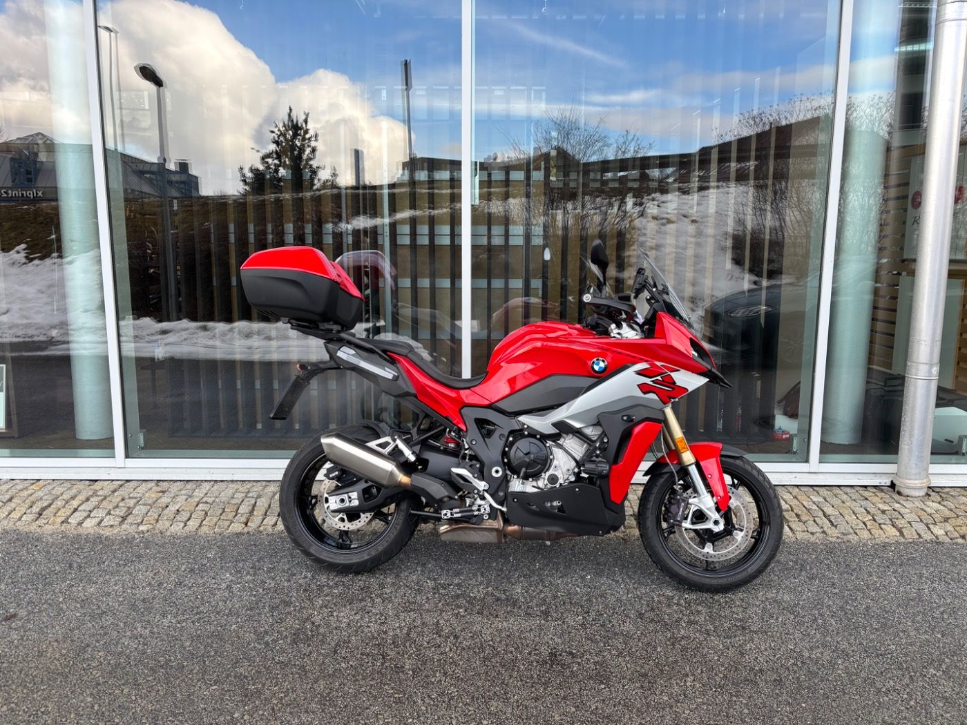 Fahrzeugabbildung BMW S 1000 XR K69 Touren u. Dynamikpaket
