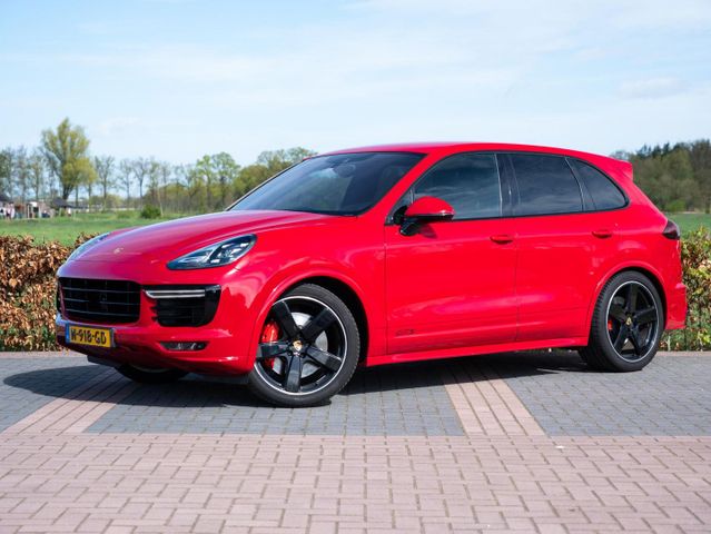 PORSCHE Cayenne 3.6 GTS | Alcantara | Sport-Design | Spo