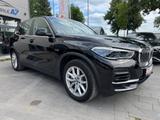BMW X5 Baureihe X5 xDrive 45 e *LASER/LUFT.-F./AHK* - : Schwarz, Head-Up Display, Geländewagen