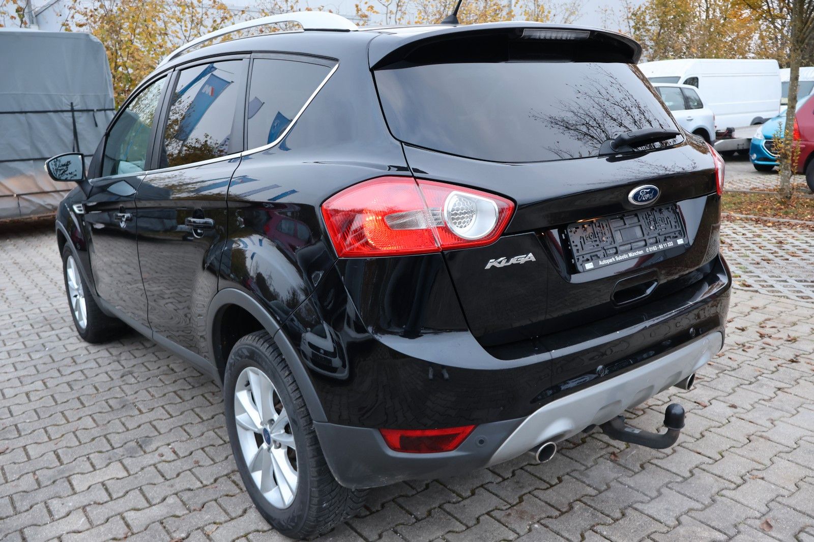 Fahrzeugabbildung Ford Kuga Titanium