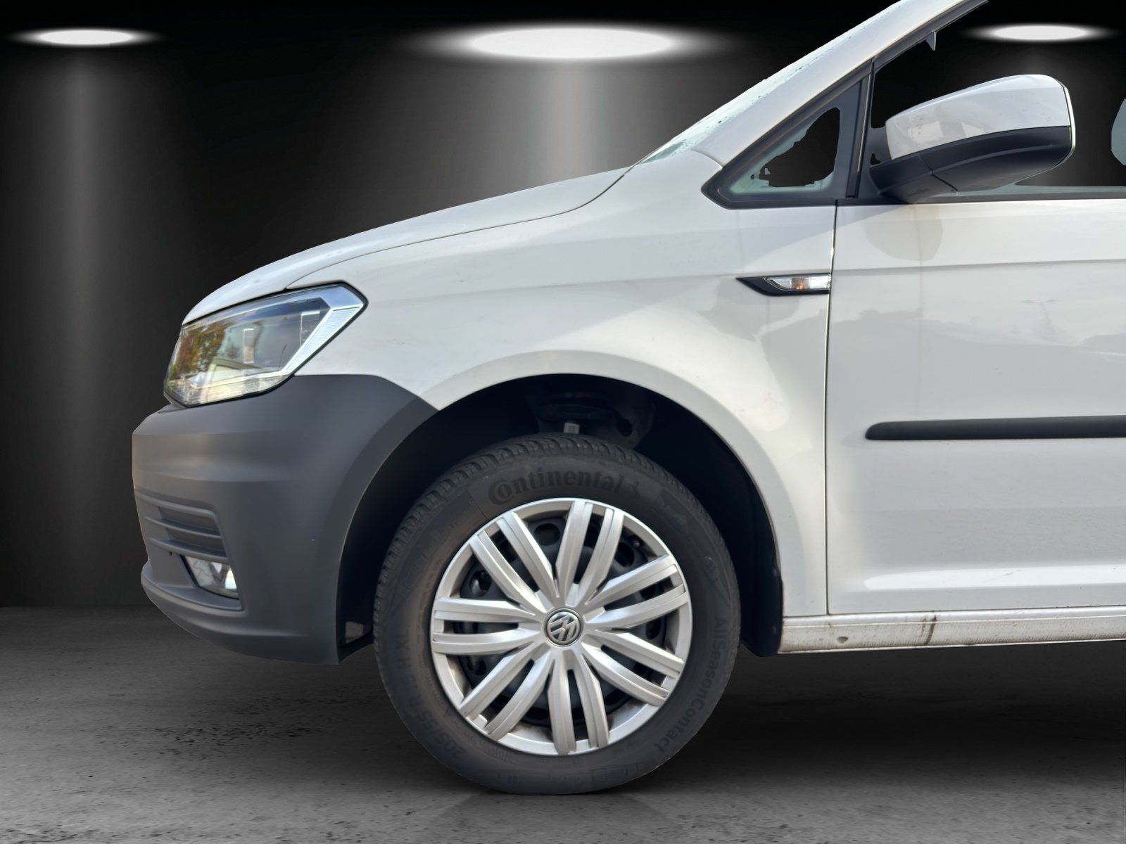 Fahrzeugabbildung Volkswagen Caddy 1.4 TSI Trendline OPF (EURO 6d-TEMP)