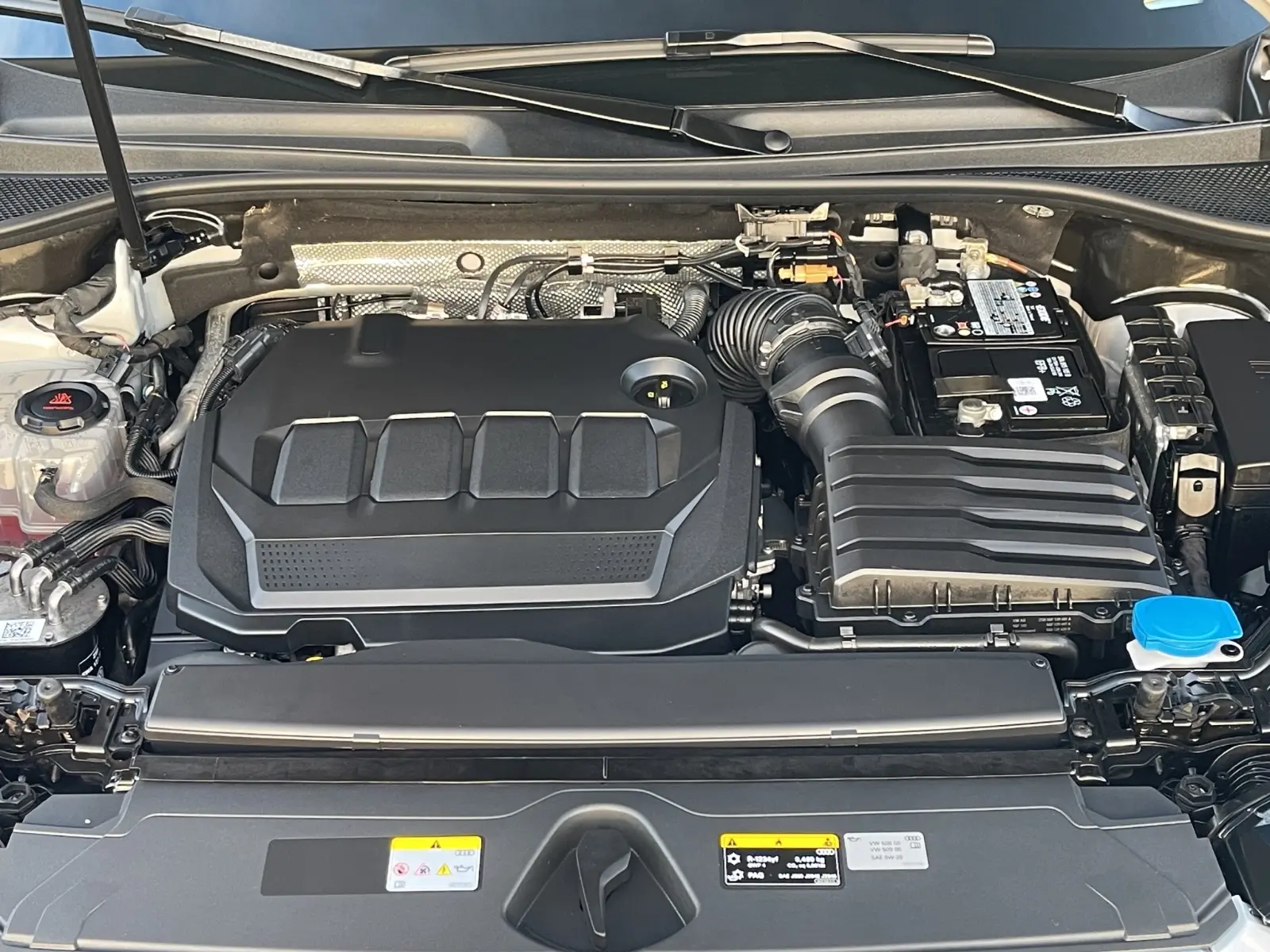 Audi Q3 35 2,0 TDI AUTOM. NAVI LED VIRTUAL GARANTIE, миниатюра 30