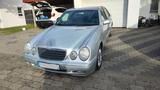 Mercedes-Benz E 200 CDI ELEGANCE TÜV, Grüne 4 - Mercedes-Benz E-Class aus 2000