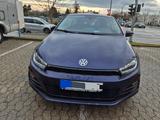 Volkswagen Scirocco 1.4 TSI BlueMotion Technology - - mit Benzin-Antrieb: Coupe, Violett, Ambiente-Beleuchtung