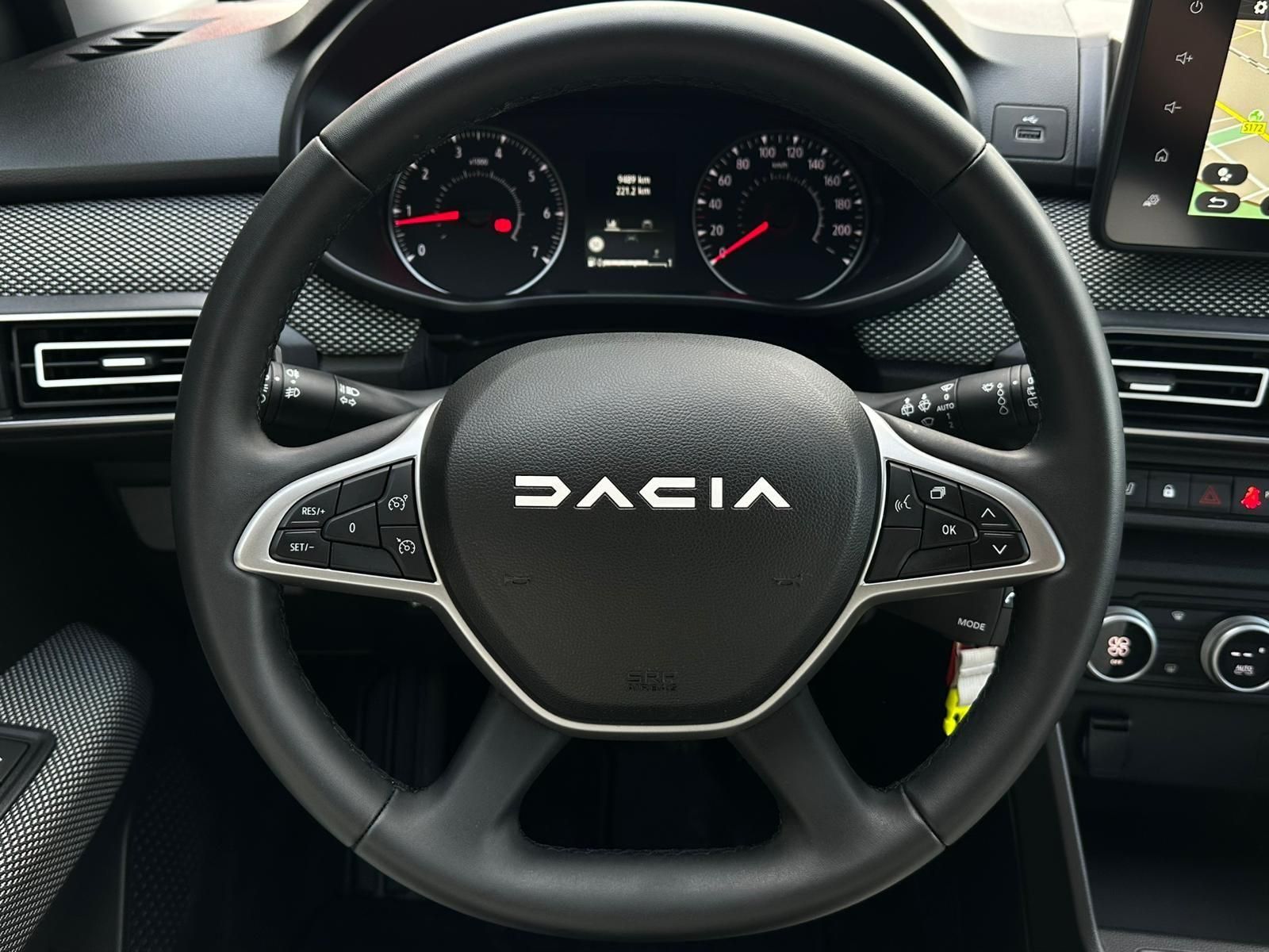 DACIA Jogger 1.0TCE EXPRESSION* LED#SHZ#TEMPO#NAVI#PDC - Image 11