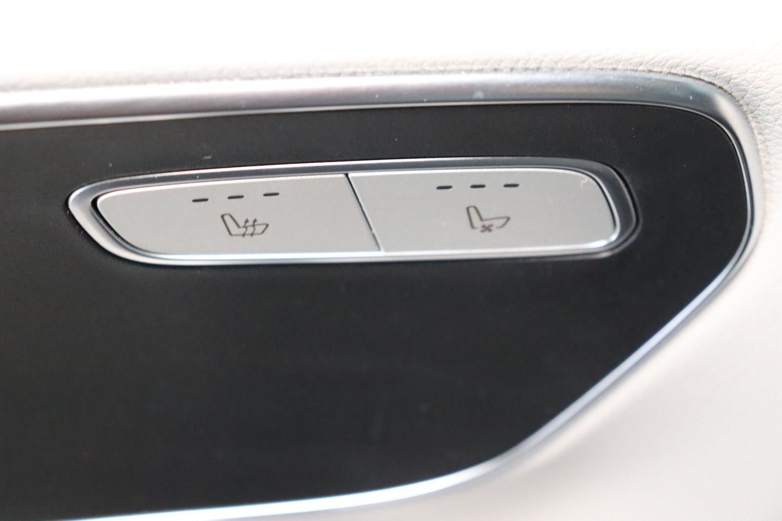 Fahrzeugabbildung Mercedes-Benz V 250 d 4matic Avantgarde * lang * 360 * ILS