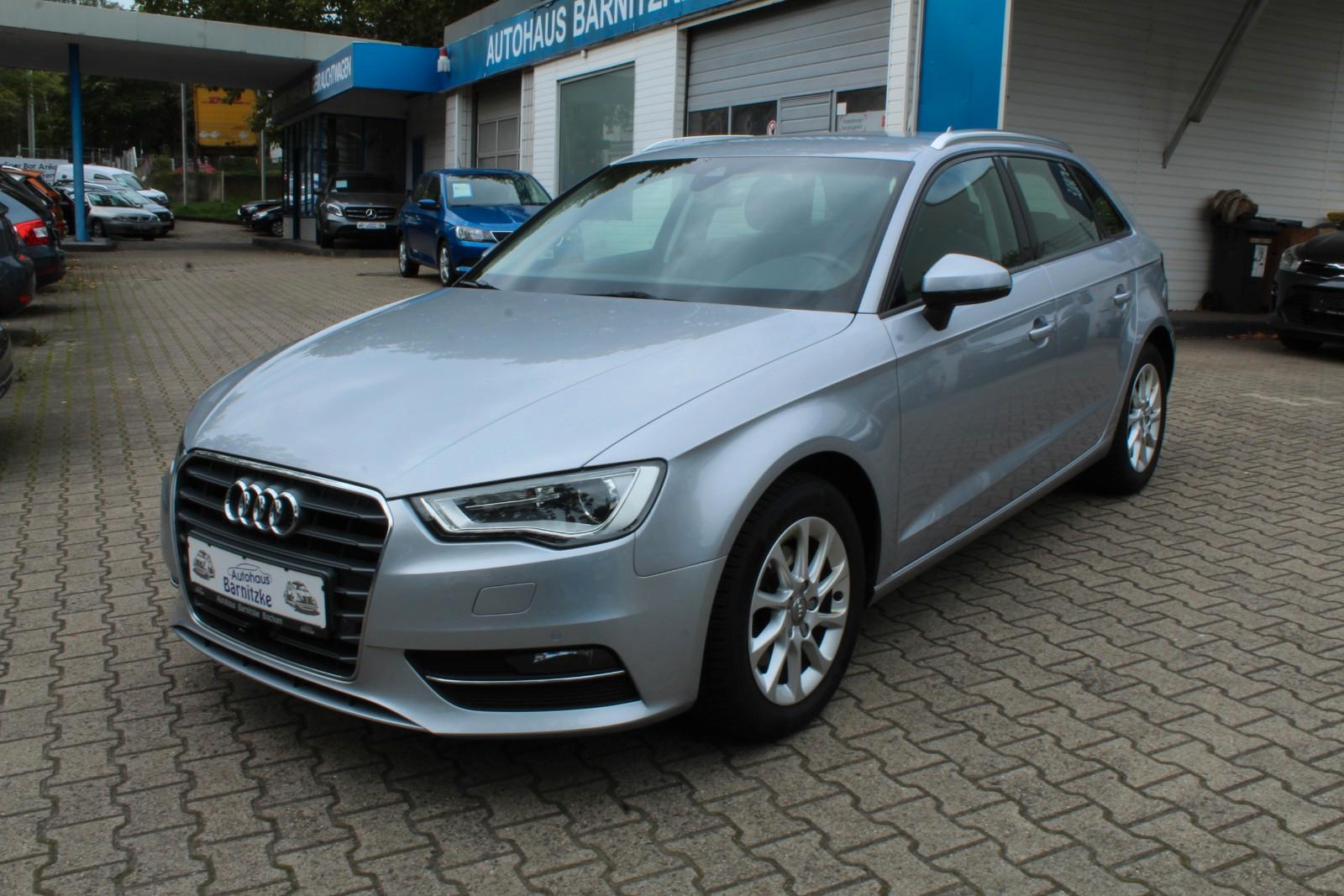 Audi A3 Sportback attraction ultra*Xenon*Kamera*Navi