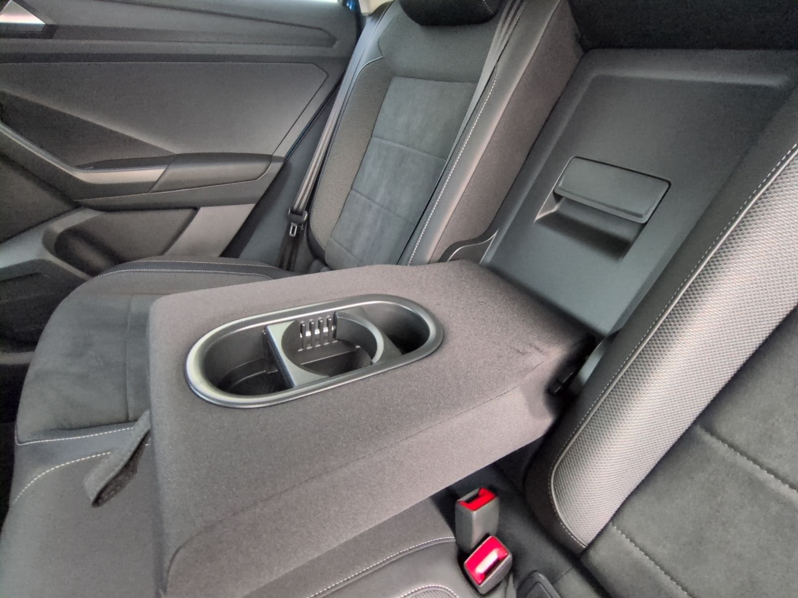 T-Roc 2.0 TDI DSG 4M Style APP+ACC+NAVI+LED