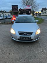 Kia cee'd / Ceed Sporty Wagon 1.6 CVVT Vision - Kia: Cee D Sport Wagon