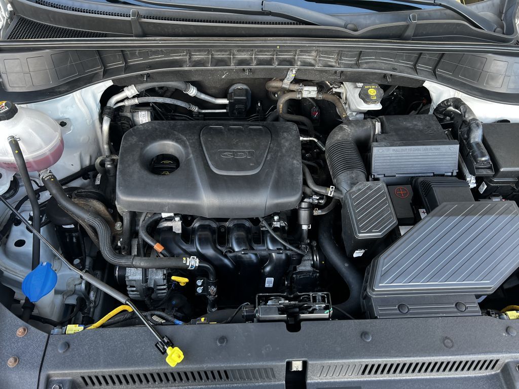 Fahrzeugabbildung Hyundai Tucson 1.6 GDi 2WD Pure