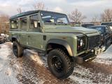 Land Rover Defender 110 2.4 TD4 Station Wagon SE - Land Rover Defender mit Diesel-Antrieb: Kombi