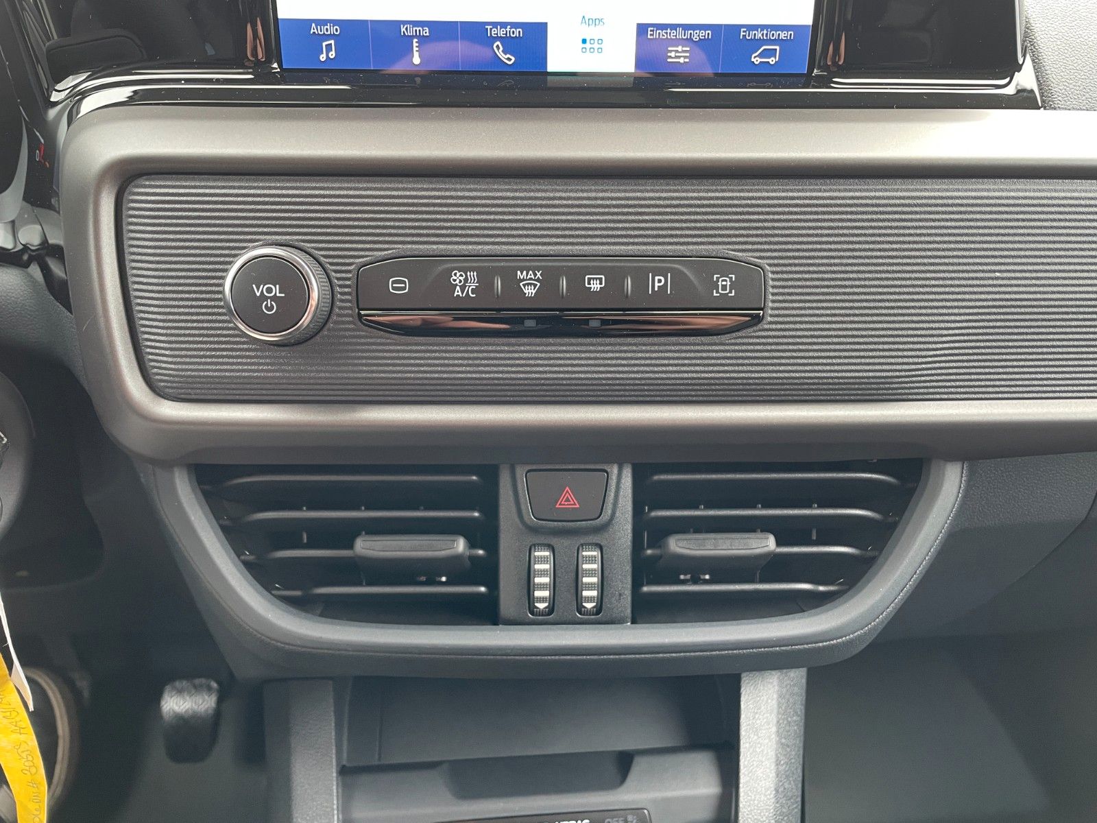Fahrzeugabbildung Ford Transit Courier Trend Tageszulassung