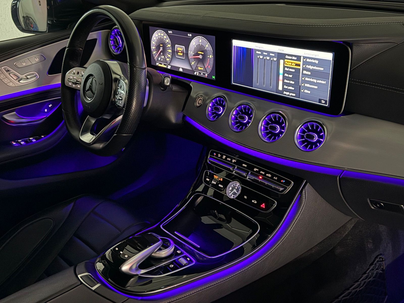 Fahrzeugabbildung Mercedes-Benz CLS 350 d 4Matic AMG-LINE/HuD/eGSD/DISTRONIC+