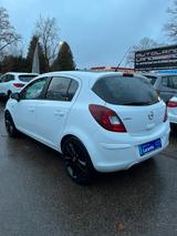 Opel Corsa D Color Edition*2.HAND*KLIMA*SHZ*PDC - Opel Corsa aus 2011: Color Edition